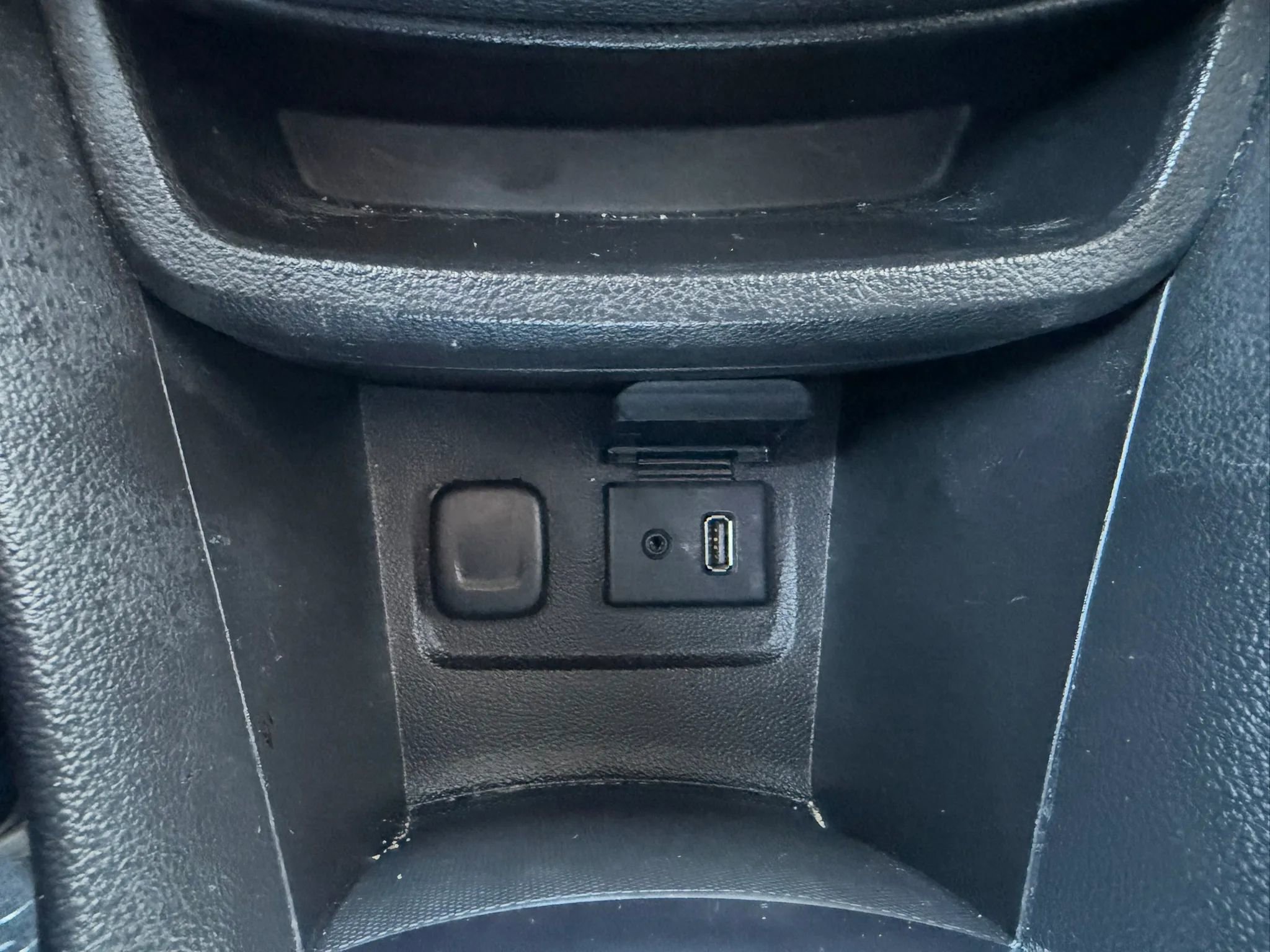 Used 2015 Buick Encore Convenience image 22