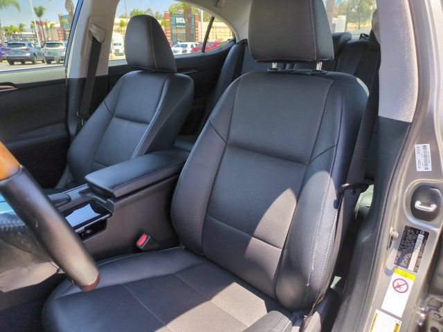 Used 2016 Lexus ES 350 FWD image 11