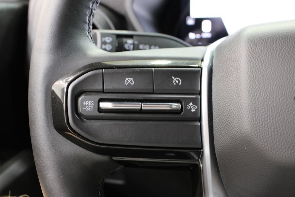 Used 2026 Chevrolet Colorado Trail Boss AWD/4WD image 26