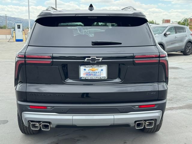 New 2026 Chevrolet Traverse Z71 w/ Driver Confidence Package image 4