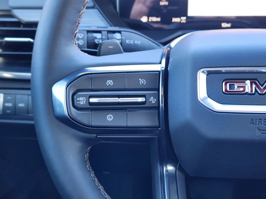 New 2026 GMC Acadia AT4 w/ Luxury Package image 17