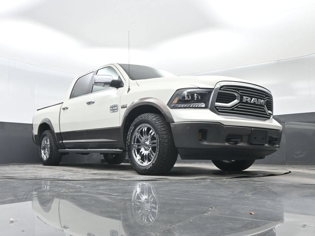 Used 2018 RAM 1500 Laramie Longhorn RWD image 33