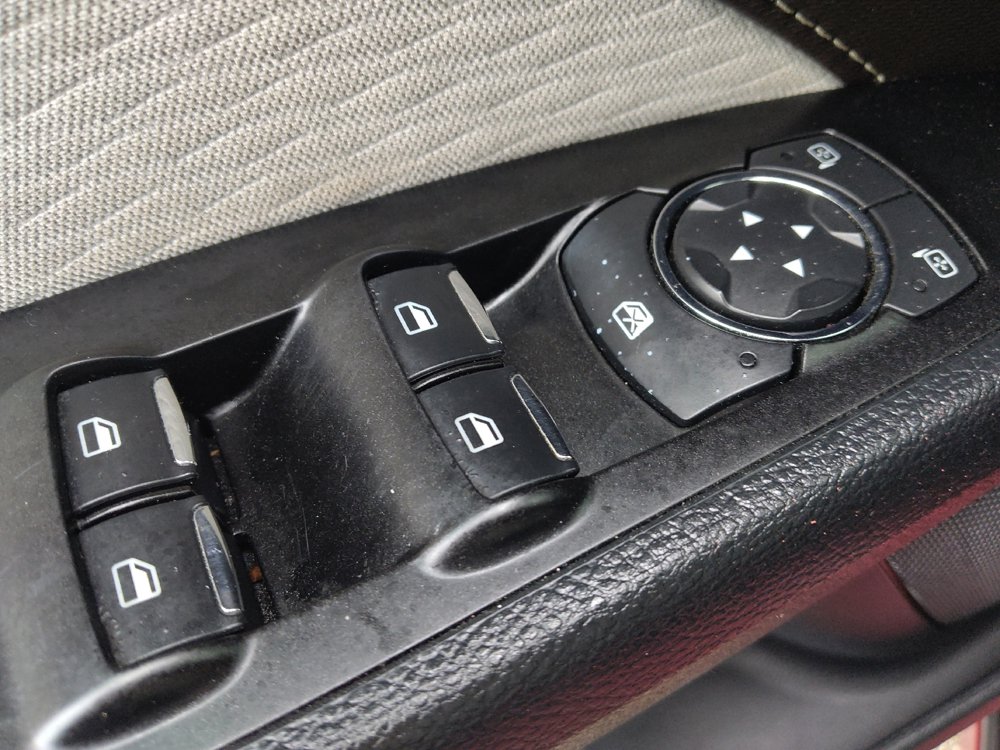 Used 2019 Ford Fusion SE w/ Equipment Group 151A FWD image 27