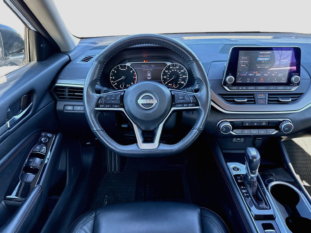 Used 2023 Nissan Altima 2.5 SR AWD/4WD image 25