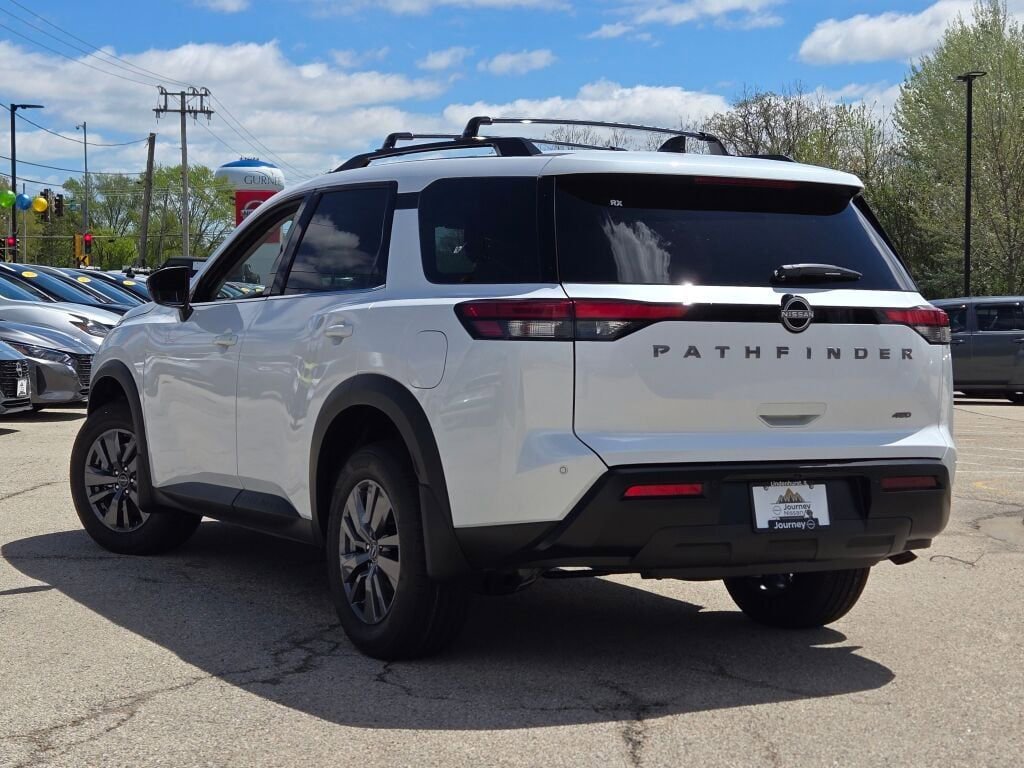 New 2026 Nissan Pathfinder SV w/ Cargo Package AWD/4WD image 12