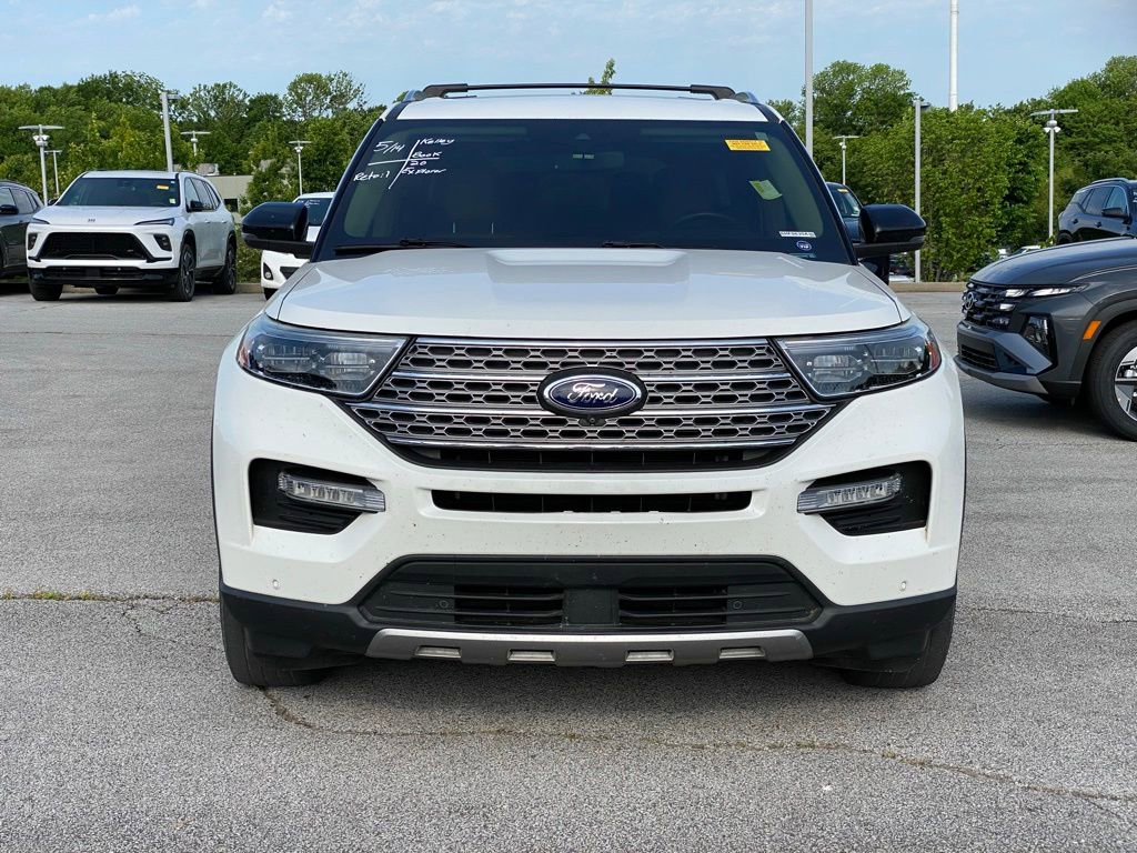 Used 2020 Ford Explorer Limited AWD/4WD image 2