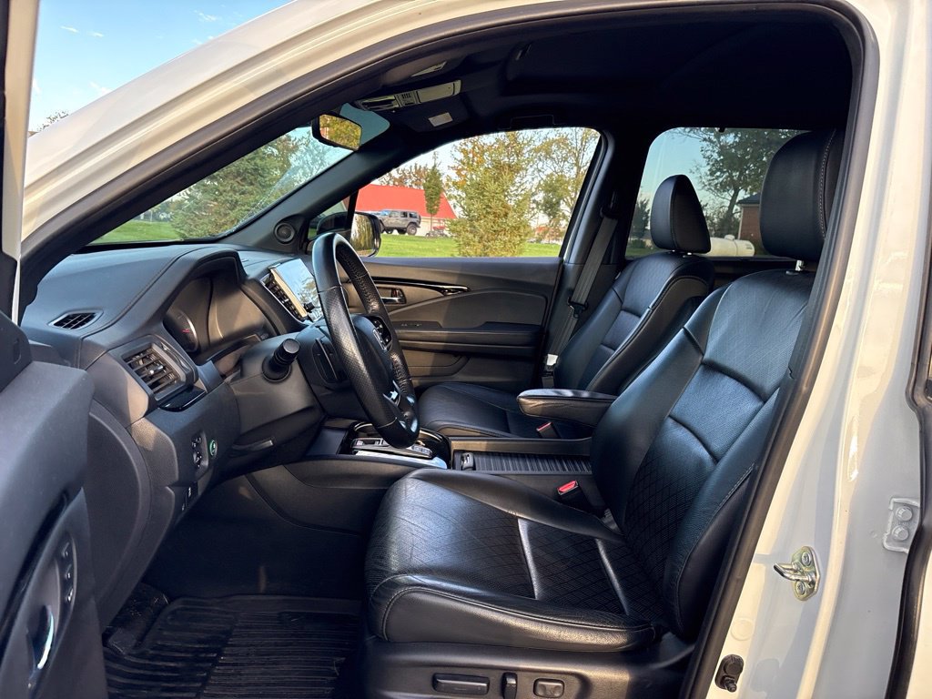 Used 2020 Honda Passport Touring image 16