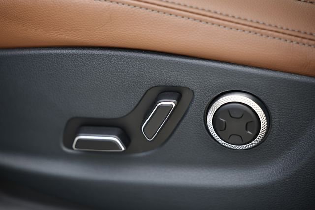 New 2026 Genesis GV70 2.5T Advanced image 22