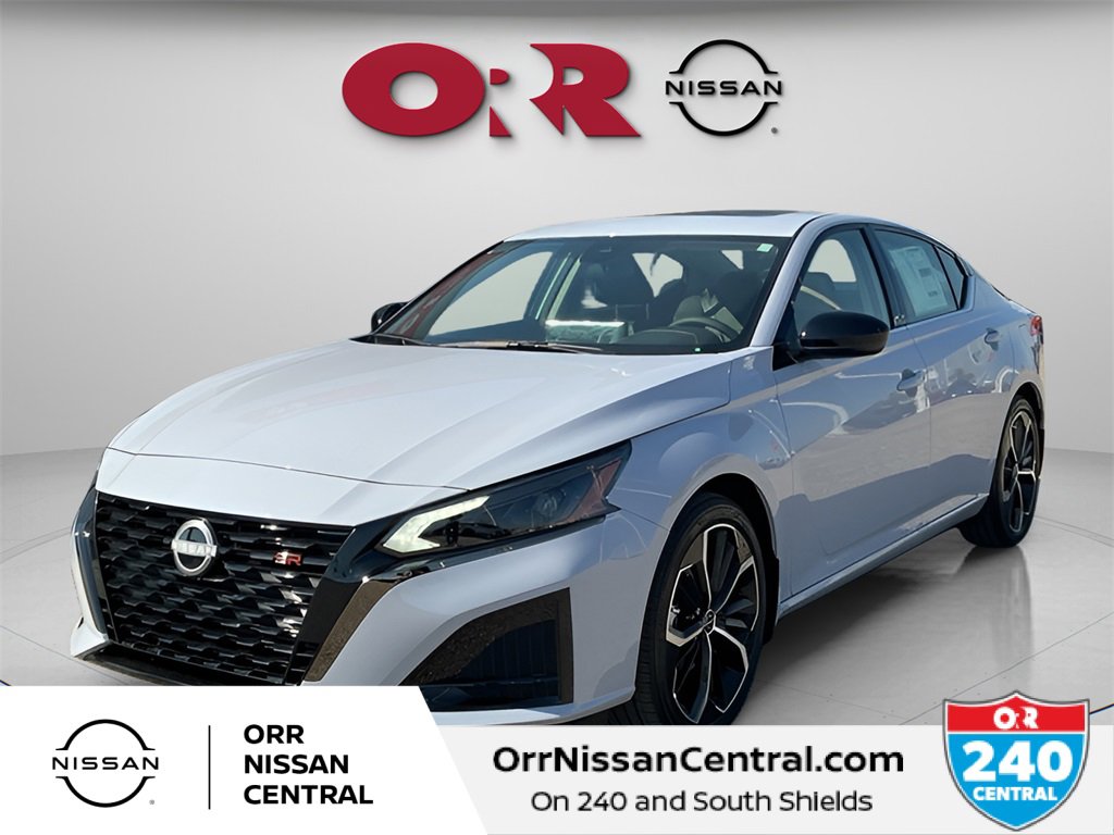 New 2025 Nissan Altima 2.5 SR w/ SR Premium Package image 1