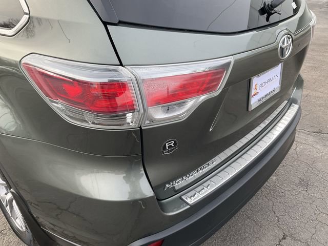 Used 2016 Toyota Highlander Plus image 27