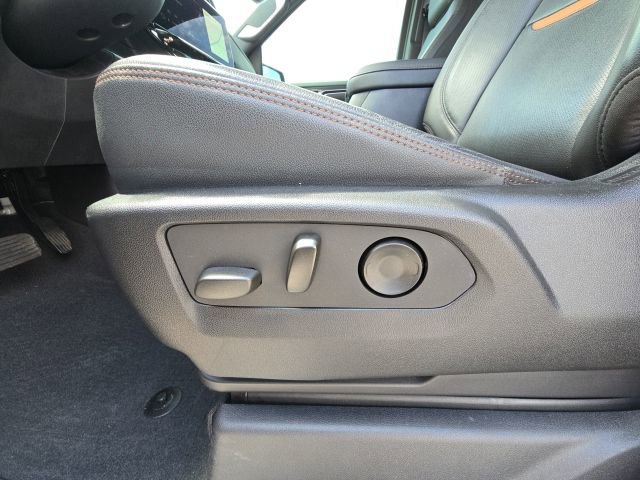 Used 2022 GMC Sierra 1500 AT4 w/ AT4 Premium Package AWD/4WD image 22