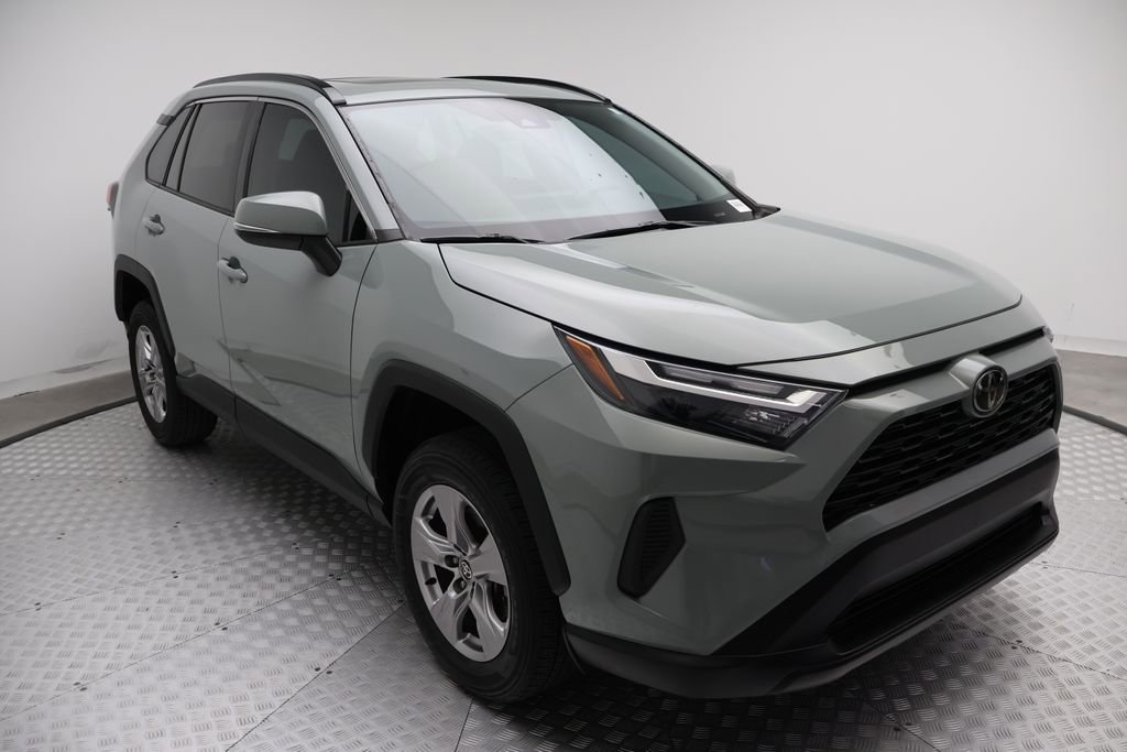Certified 2023 Toyota RAV4 XLE w/ Convenience Package image 6