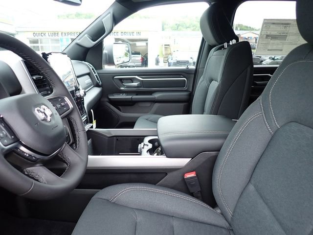 New 2026 RAM 1500 Big Horn AWD/4WD image 11
