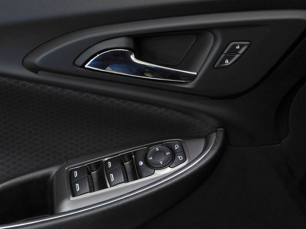 Used 2019 Chevrolet Malibu LT image 27