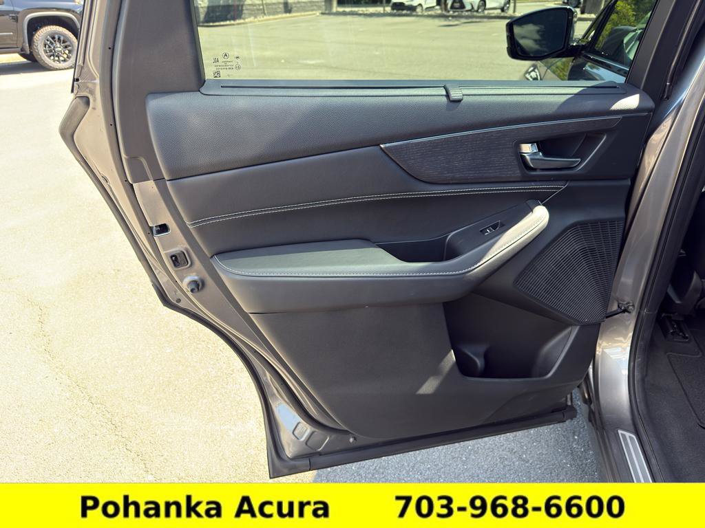 Certified 2023 Acura MDX SH-AWD w/ Advance Package image 25