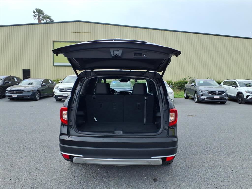 Used 2021 Honda Pilot Touring image 26