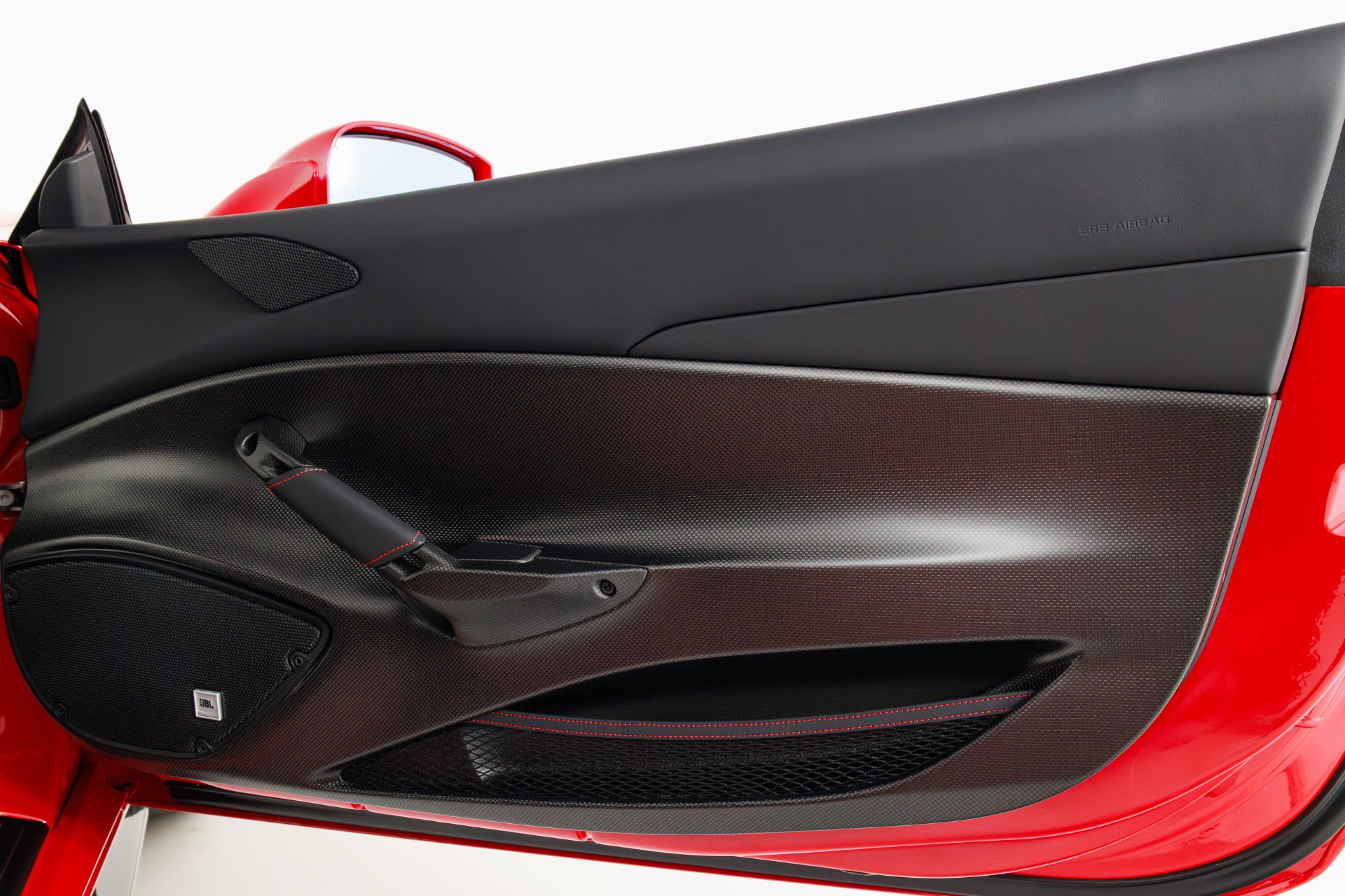 Used 2019 Ferrari 488 Pista image 39