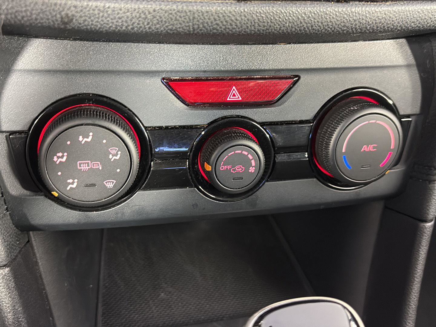 Used 2018 Subaru Crosstrek 2.0i Premium image 29