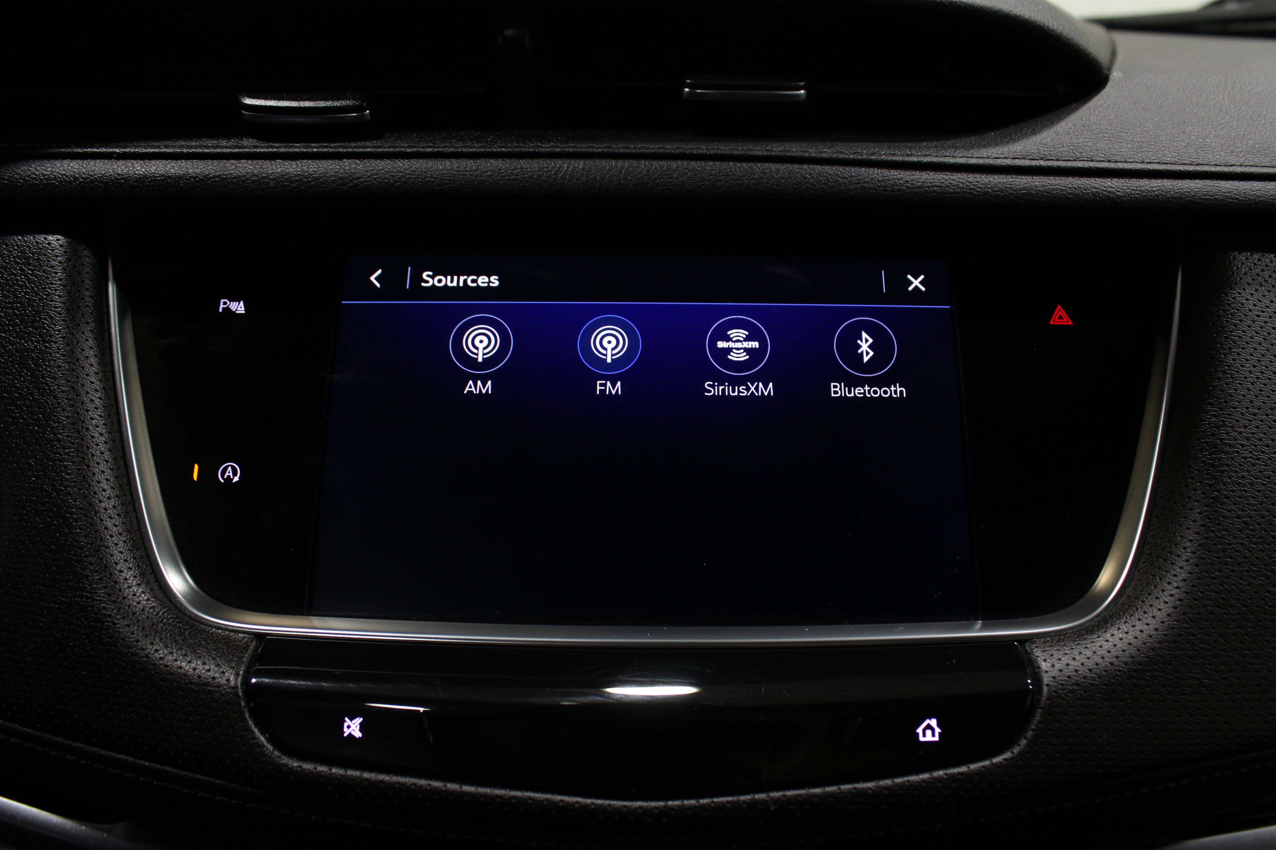 Certified 2023 Cadillac XT5 Premium Luxury image 16