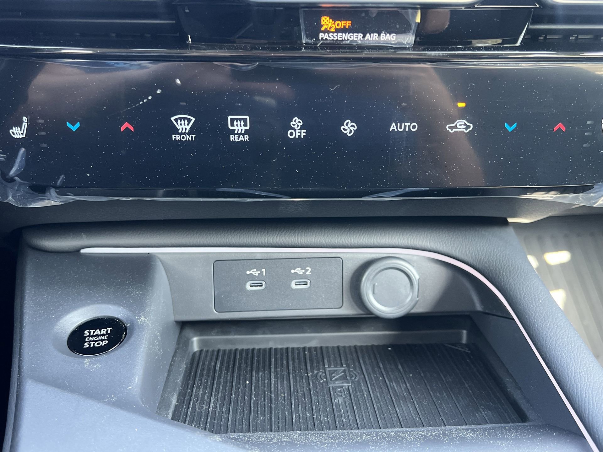 New 2026 Nissan Sentra SR w/ SR Premium Package FWD image 7