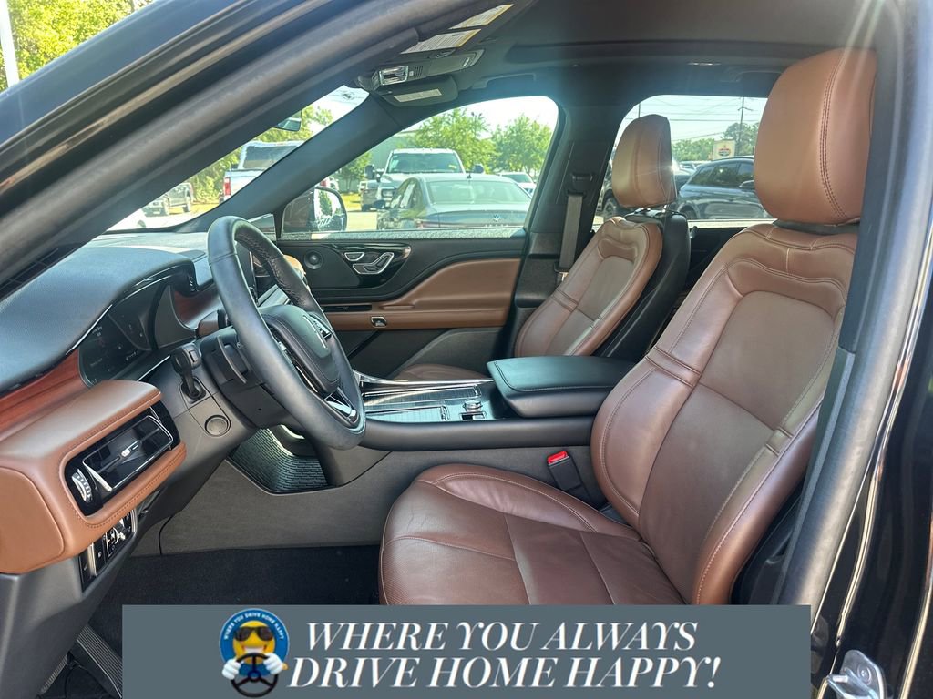 Used 2023 Lincoln Aviator Reserve w/ Equipment Group 201A image 7