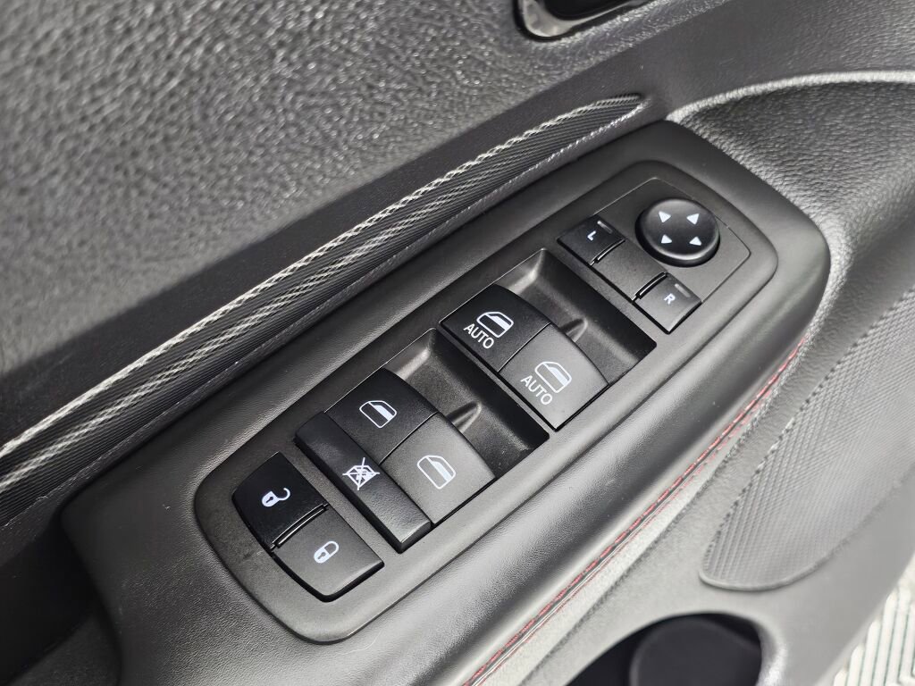 Used 2024 Dodge Durango GT image 17