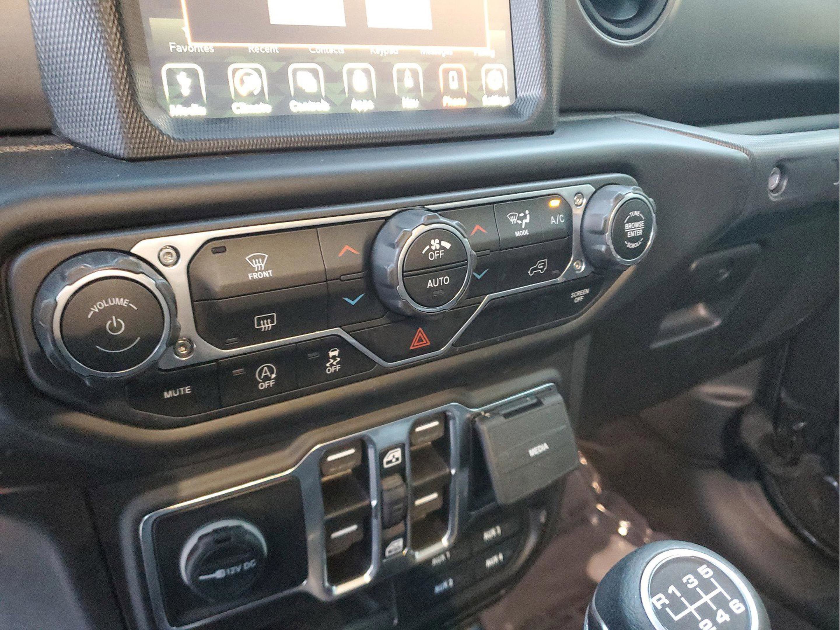 Used 2022 Jeep Wrangler Unlimited Sport w/ Sun And Sound Package image 20