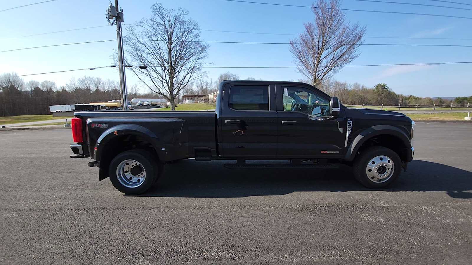 New 2026 Ford F450 4x4 Crew Cab Super Duty image 9