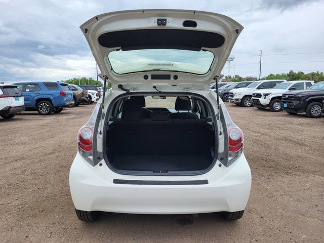 Used 2014 Toyota Prius C Two FWD image 27