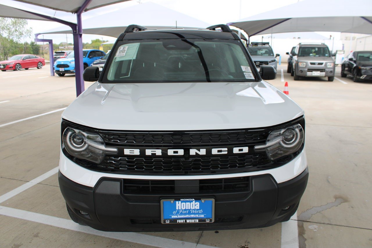 Used 2025 Ford Bronco Sport Outer Banks AWD/4WD image 10