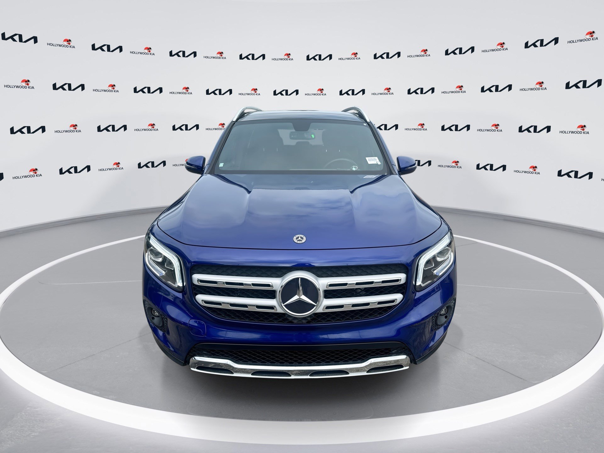 Used 2022 Mercedes-Benz GLB 250 image 3