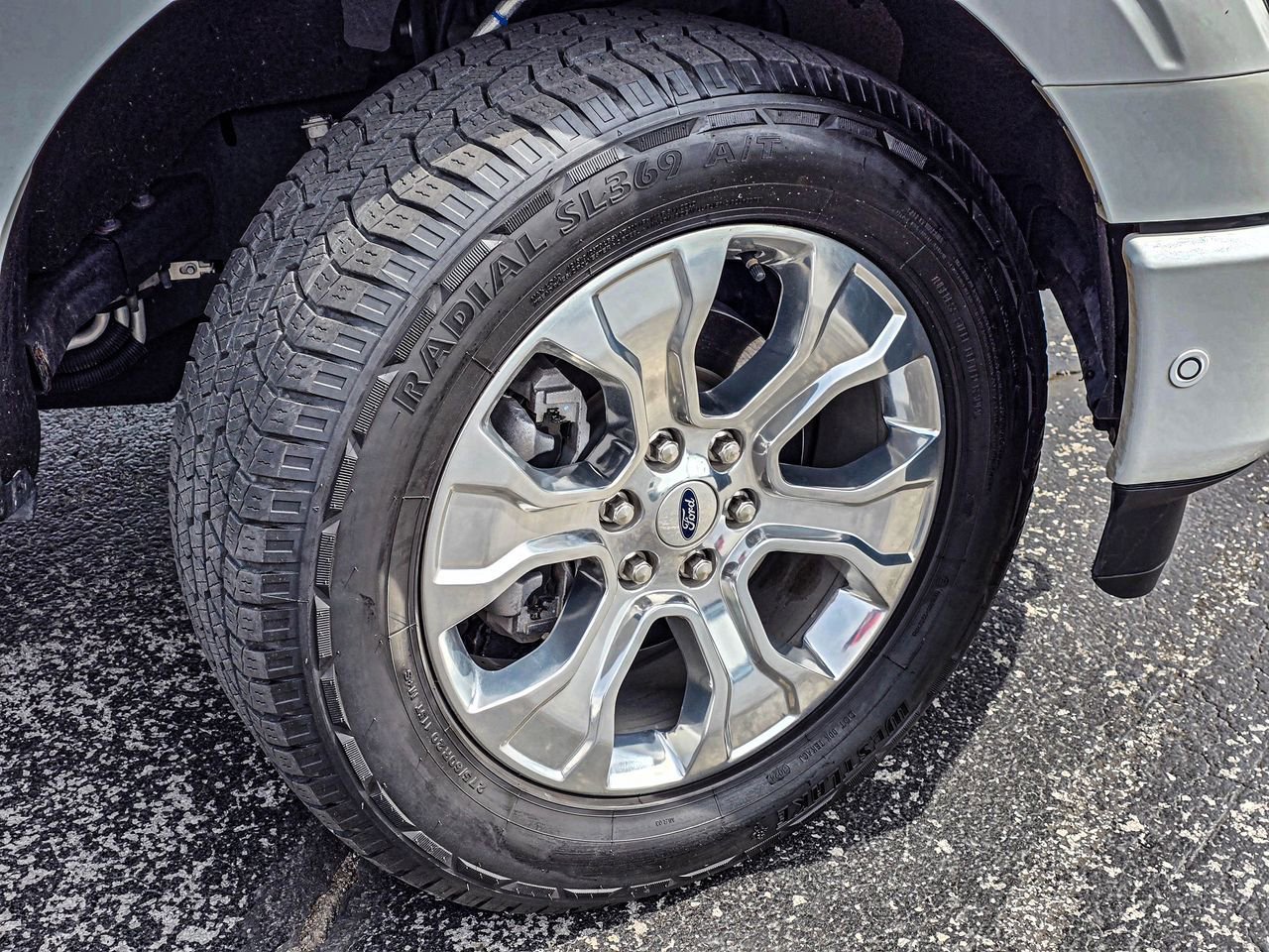 Used 2021 Ford F150 Platinum w/ Equipment Group 701A High AWD/4WD image 11