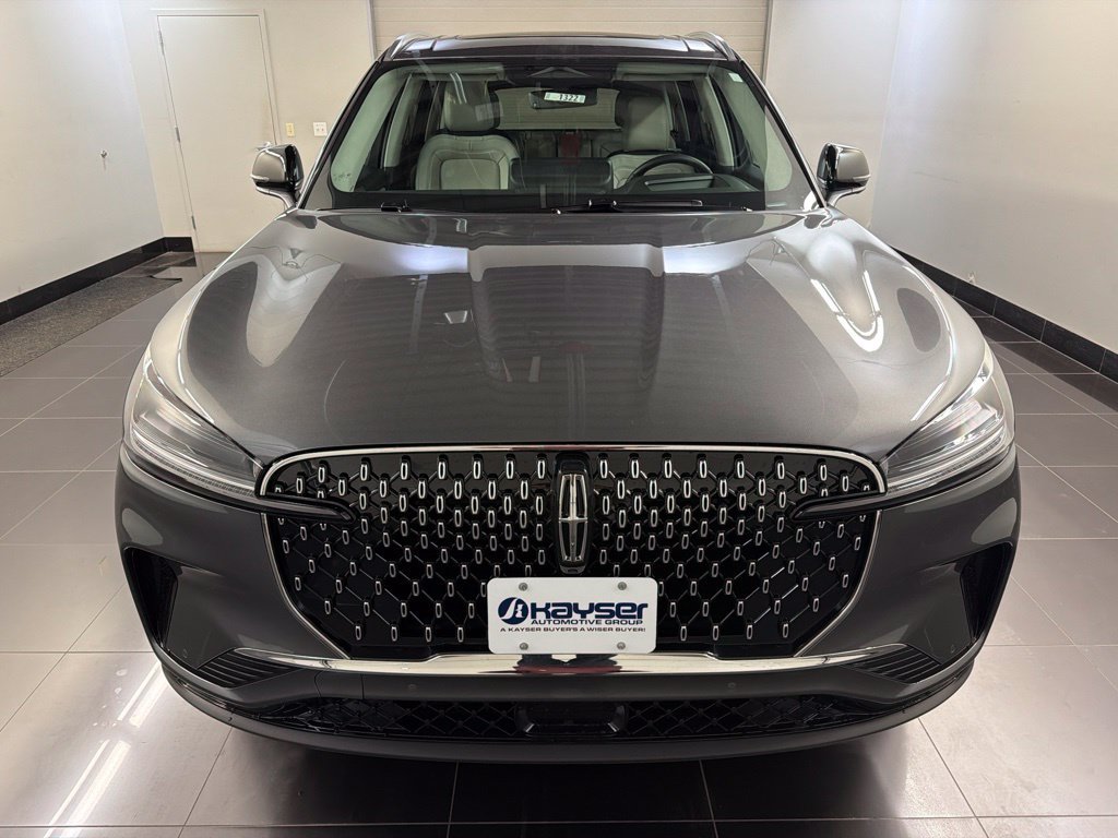 New 2027 Lincoln Aviator Reserve AWD/4WD image 2