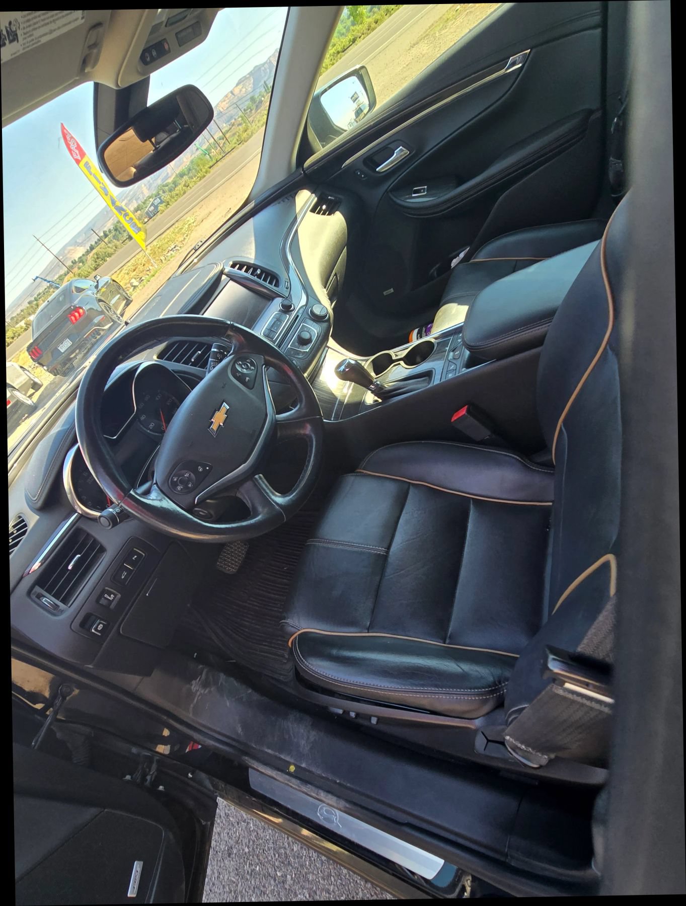 Used 2018 Chevrolet Impala Premier w/ Premier Convenience Package FWD image 8