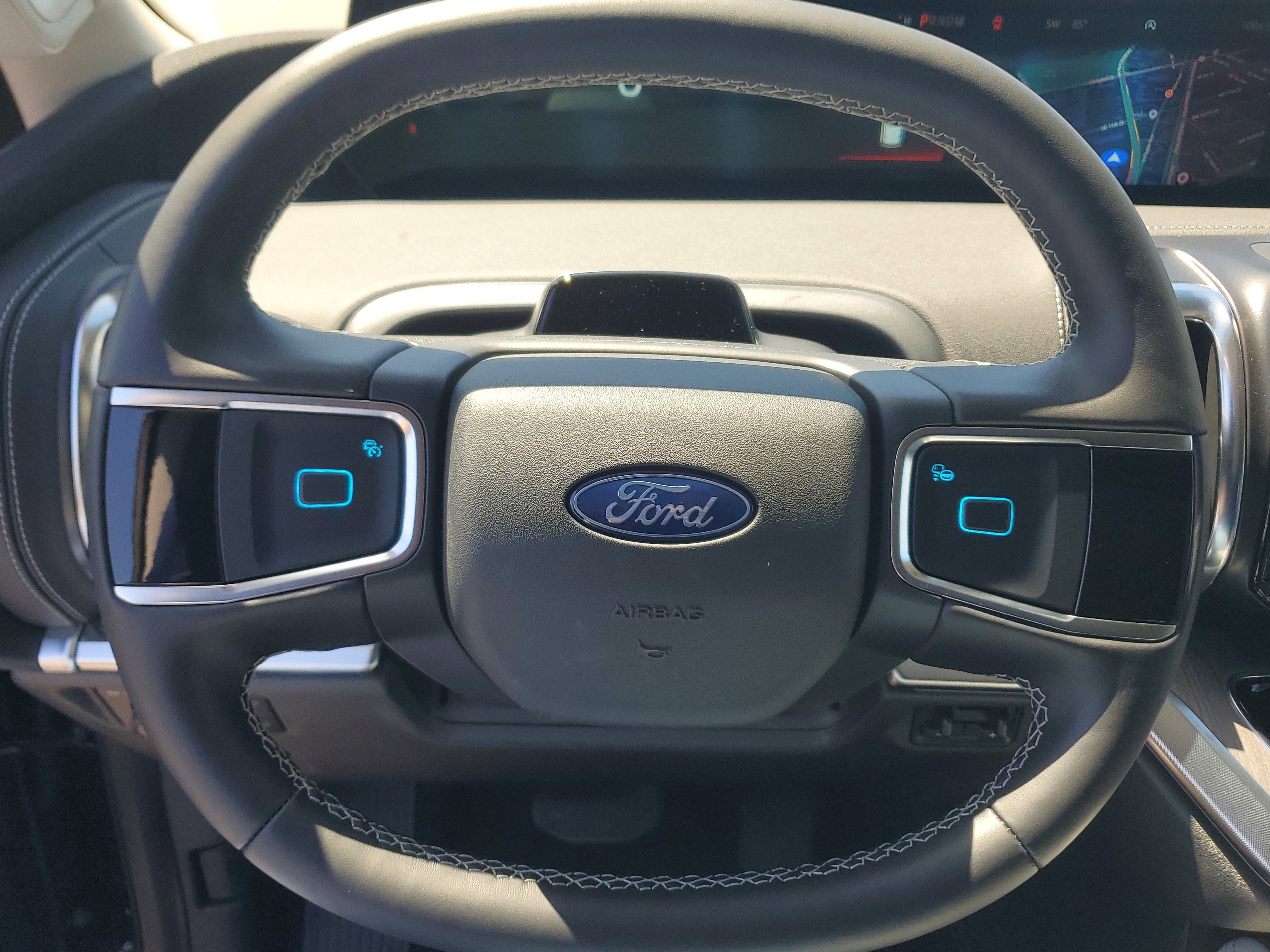 New 2026 Ford Expedition Max Platinum w/ Platinum Ultimate Package AWD/4WD image 15
