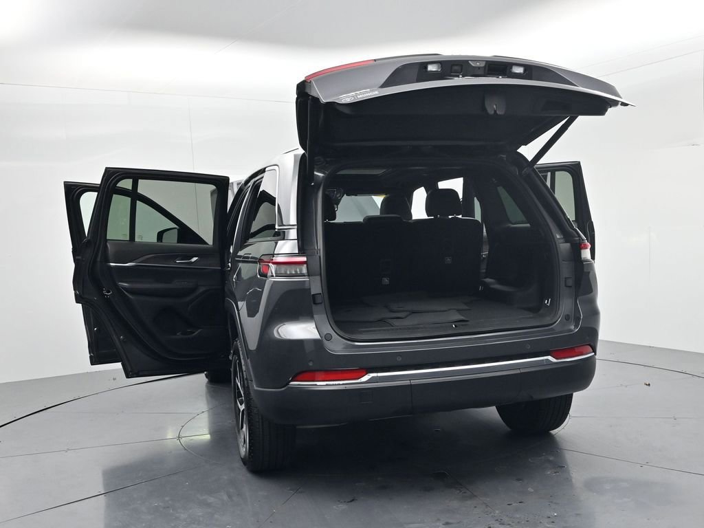 Used 2024 Jeep Grand Cherokee Limited w/ Trailer Tow Package image 70