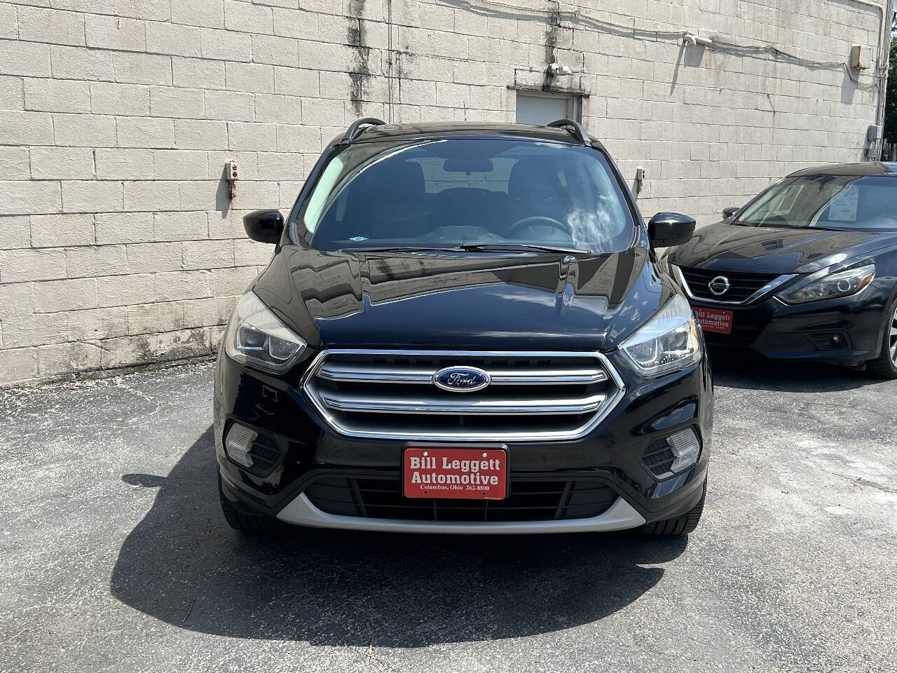 Used 2017 Ford Escape SE w/ Equipment Group 201A FWD image 3