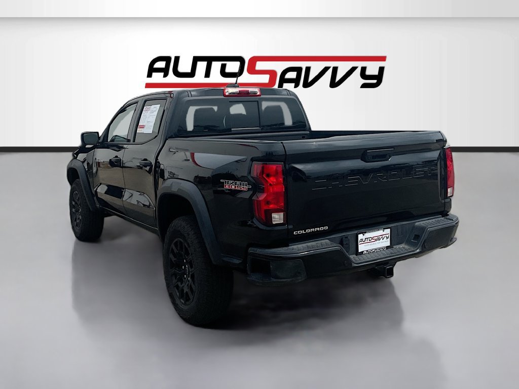 Used 2025 Chevrolet Colorado Trail Boss AWD/4WD image 5