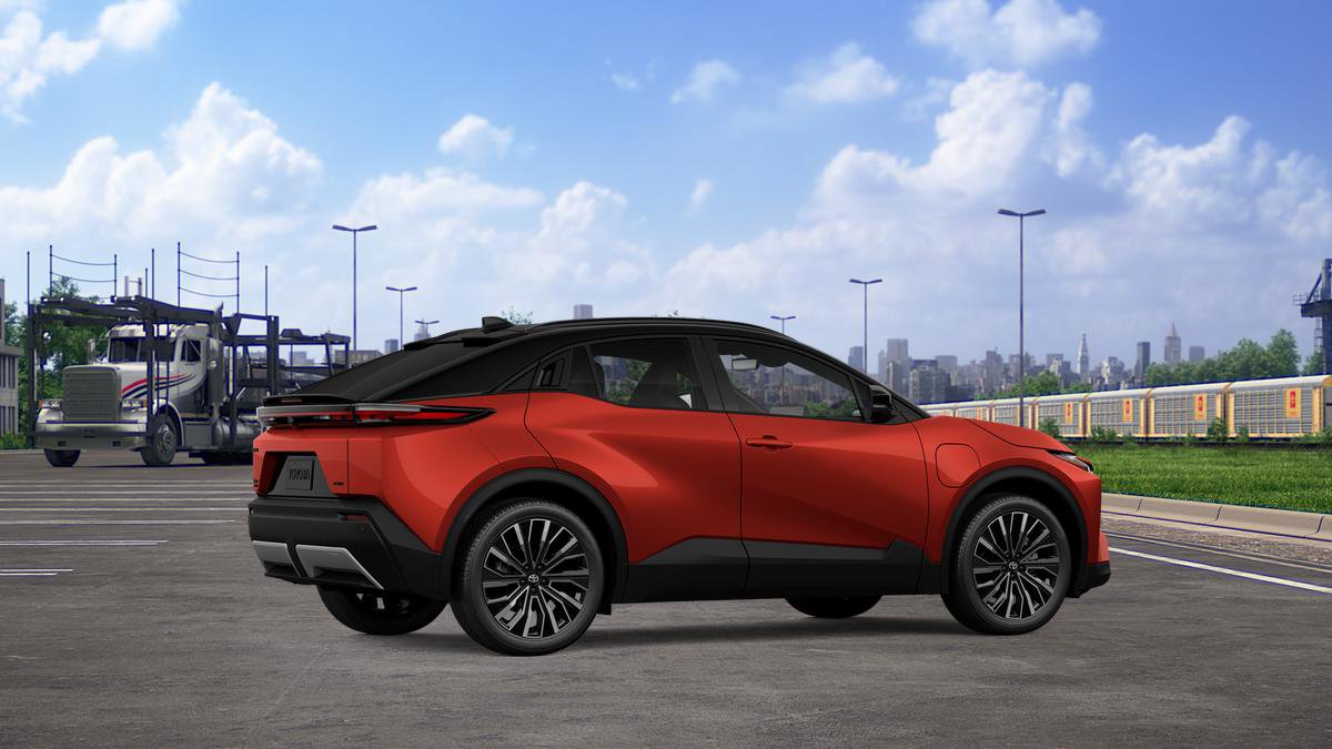 New 2026 Toyota C-HR image 13