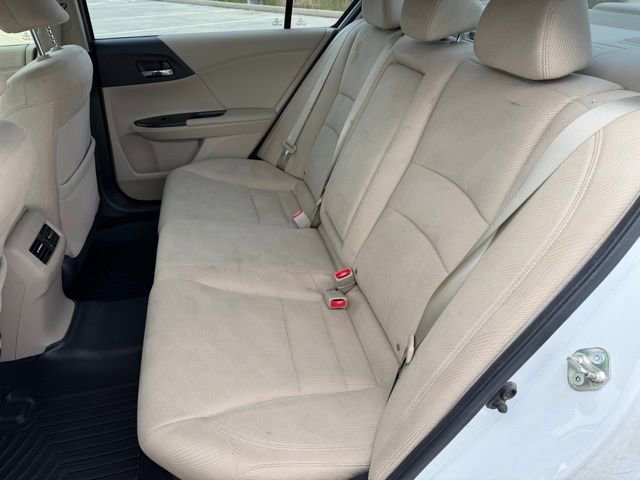 Used 2017 Honda Accord EX image 13