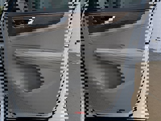 New 2026 Volkswagen Atlas SE FWD image 19