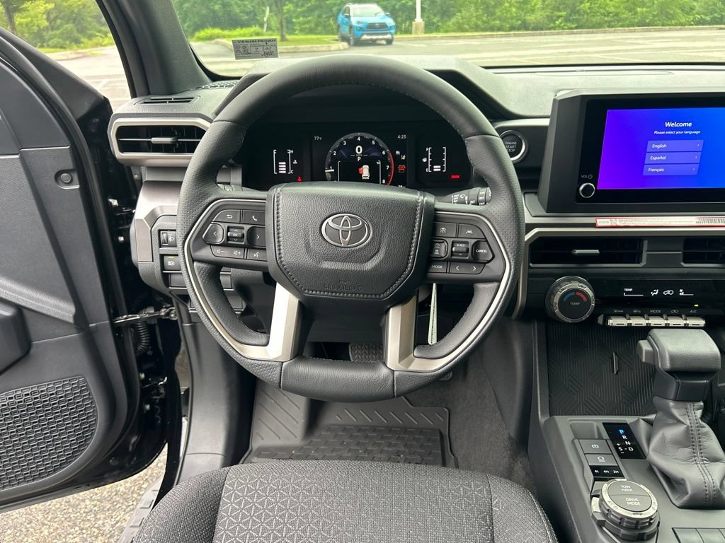 New 2026 Toyota 4Runner SR5 AWD/4WD image 13