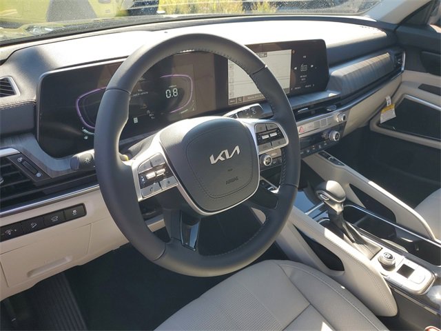 New 2025 Kia Telluride EX w/ EX Captain's Chair Package image 24