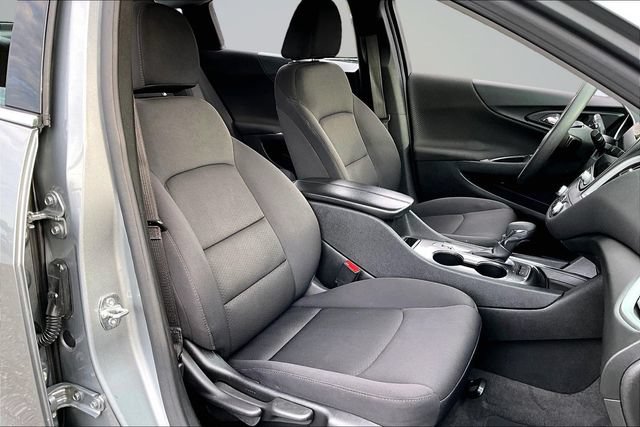 Used 2024 Chevrolet Malibu LT FWD image 27