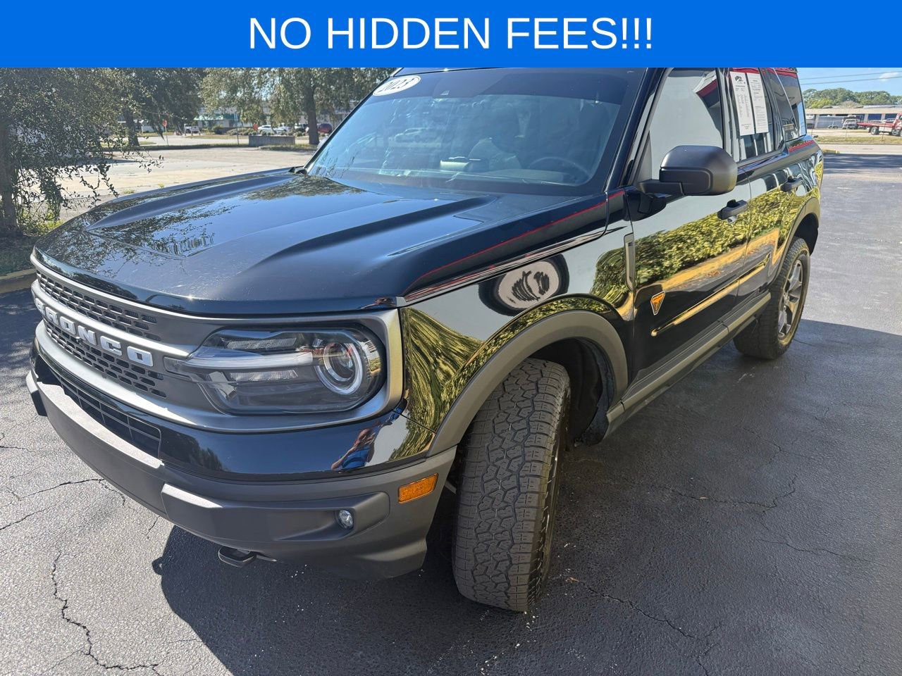 Used 2023 Ford Bronco Sport Badlands image 3