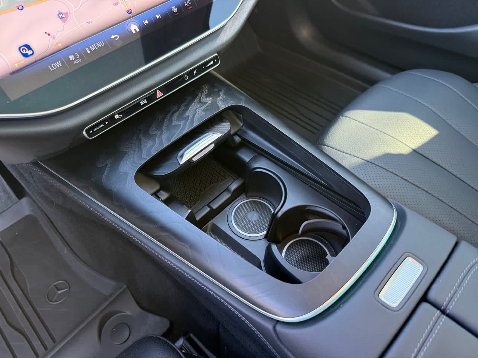 Used 2025 Mercedes-Benz E 350 Sedan image 22
