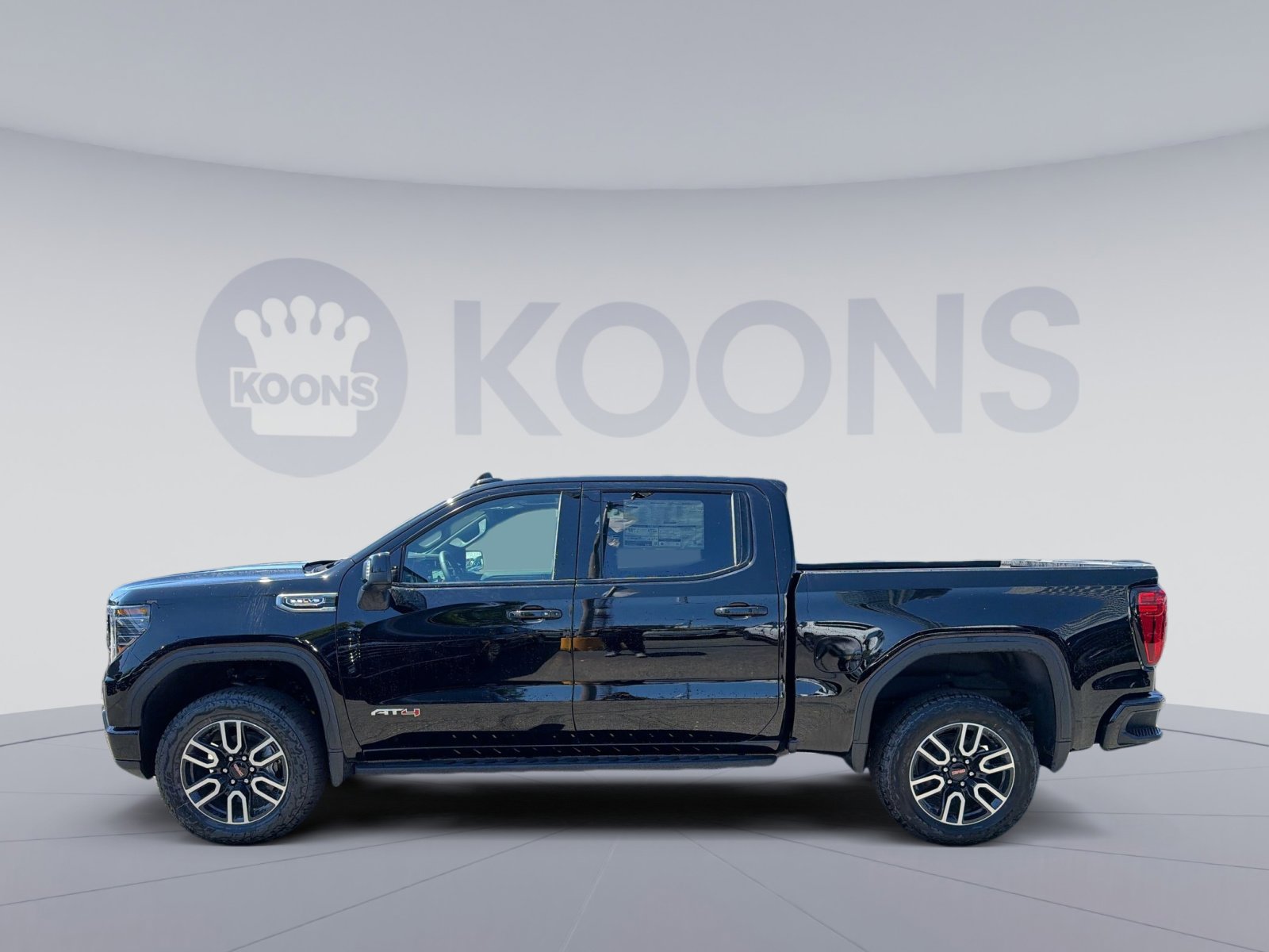 New 2026 GMC Sierra 1500 AT4 w/ AT4 Premium Package AWD/4WD image 2