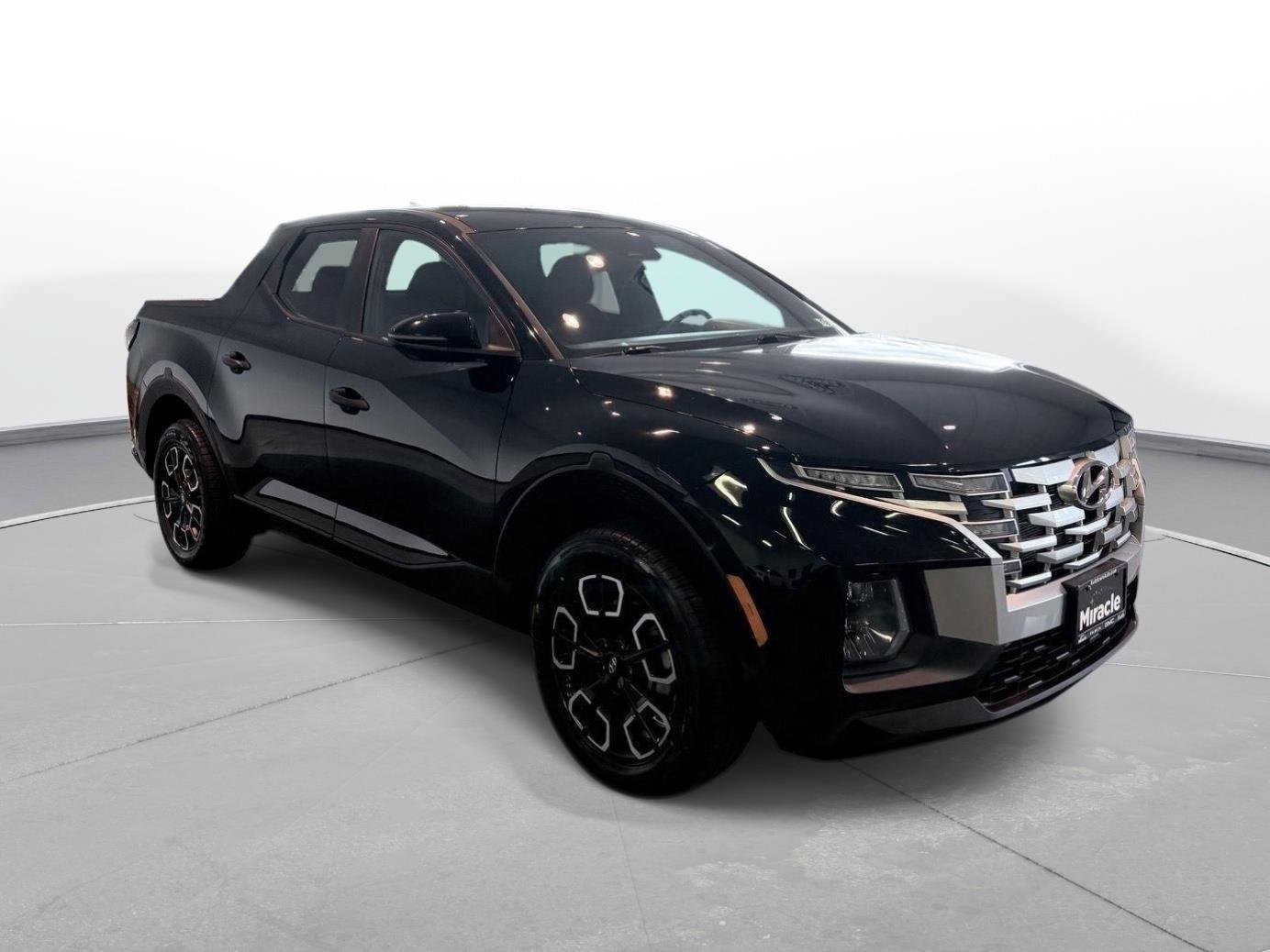 Used 2024 Hyundai Santa Cruz SEL AWD/4WD image 9