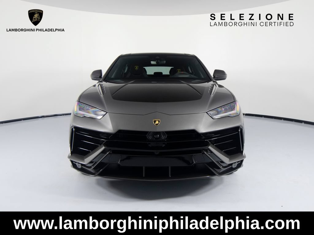 Used 2024 Lamborghini Urus Performante AWD/4WD image 2