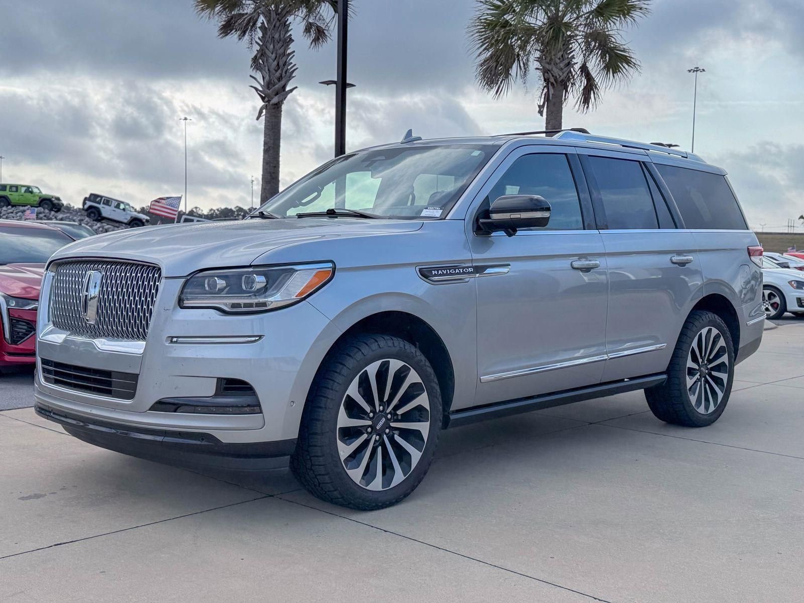 Used 2022 Lincoln Navigator Reserve image 33